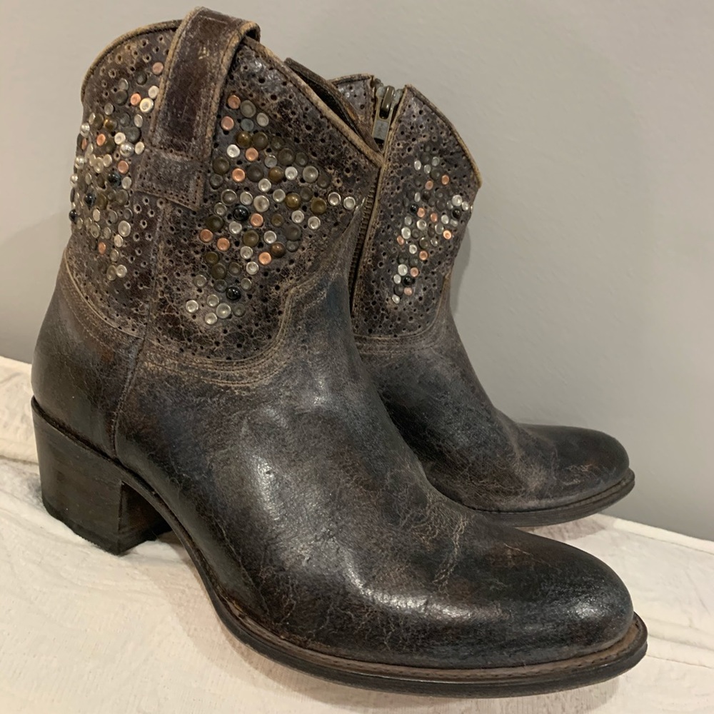 Frye Grey Studded Deborah booties, like new